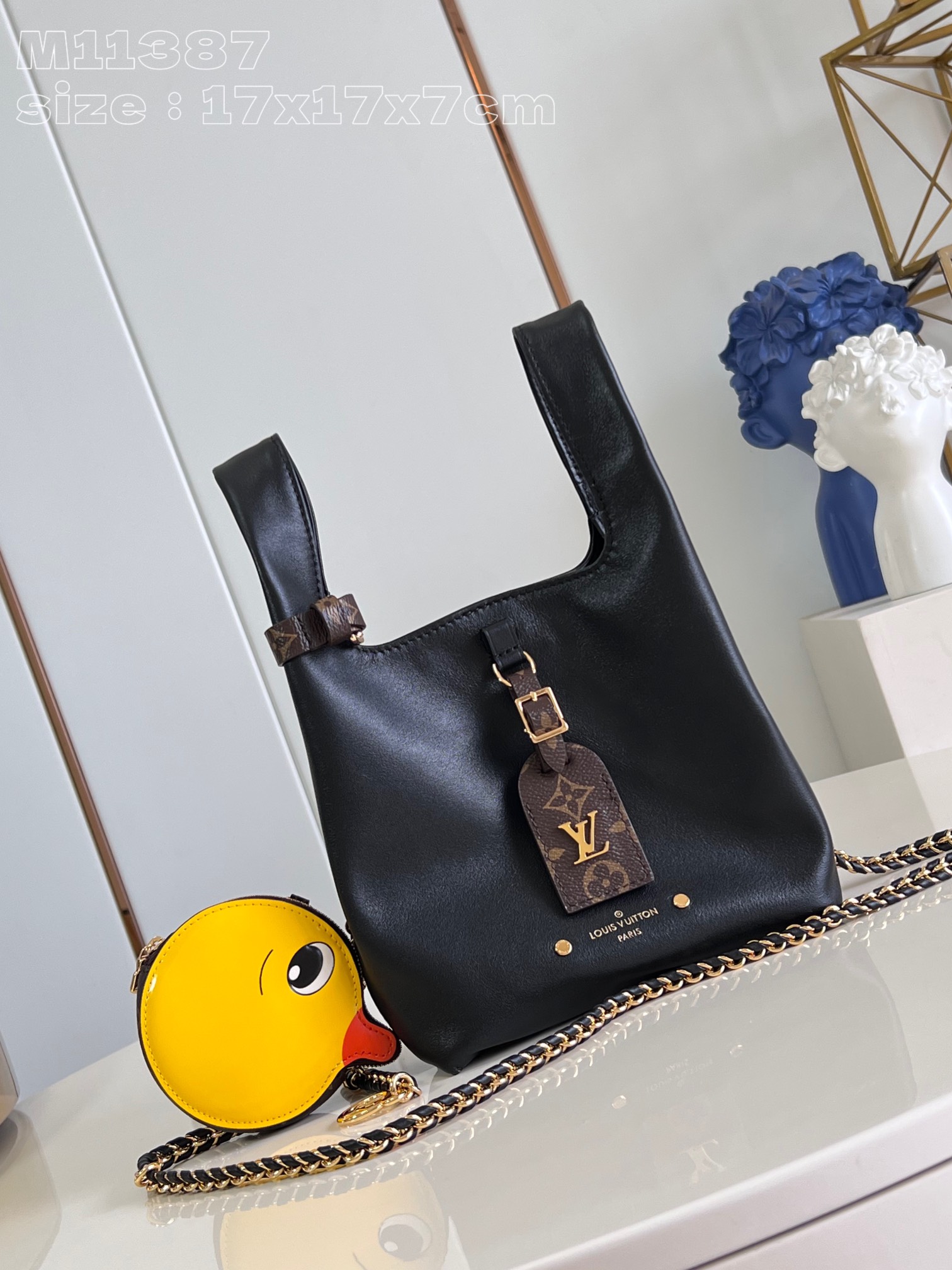 Louis Vuitton Shopping Bags